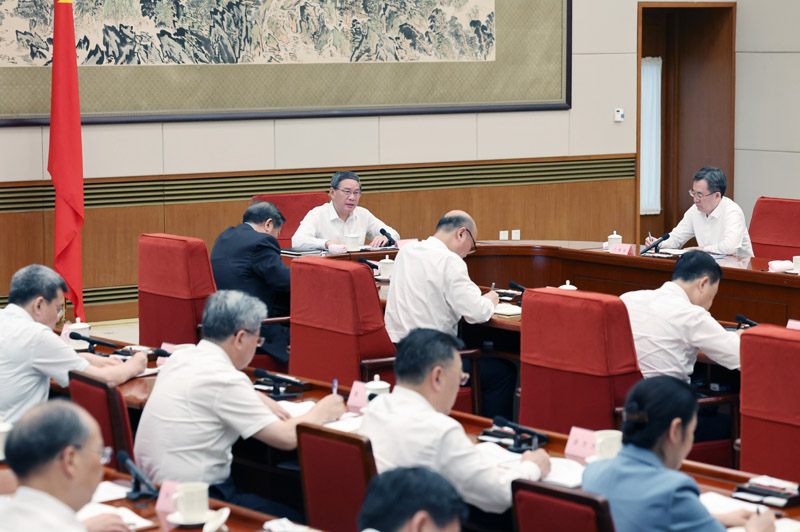 李強：大力發展數字經濟核心產業，加快推動產業數字化轉型