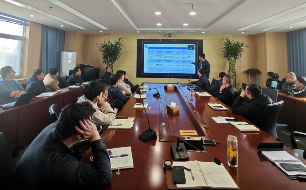 擁抱AI智慧賦能 | 環球軟件開展“DeepSeek大模型技術創新應用”專題培訓